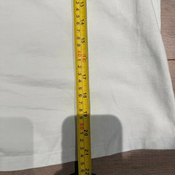 Lululemon Light Blue T-shirt (Size 4 Great Condition) - Picture 6 of 9